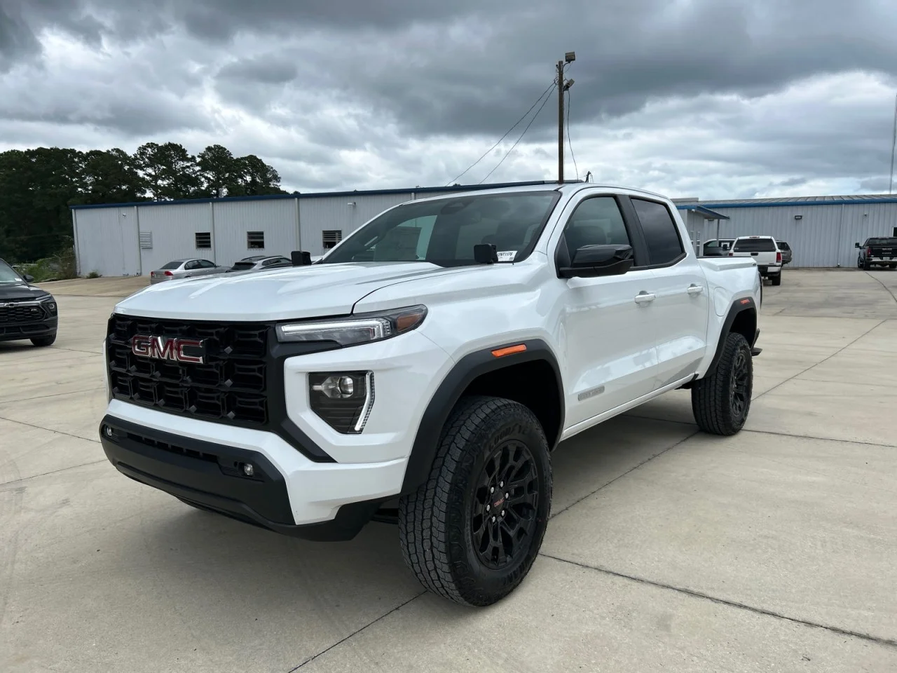 New 2026 Summit White GMC Elevation image 1