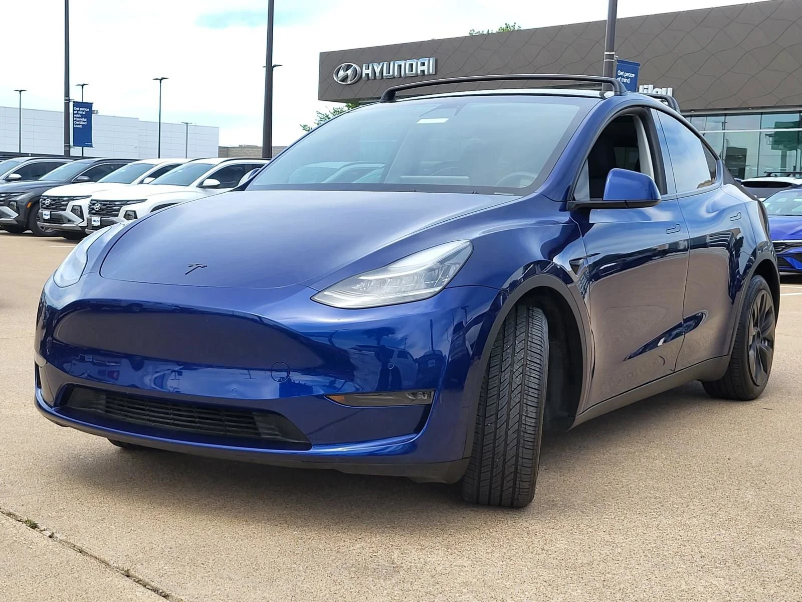 Used 2021 Tesla Model Y Long Range with VIN 5YJYGDEE8MF089477 for sale in Fort Worth, TX