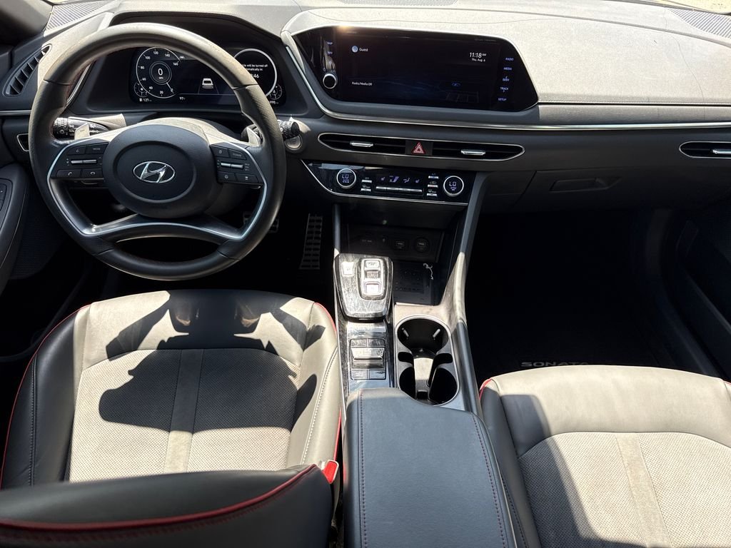 Used 2022 Gray Hyundai SEL Plus image 11