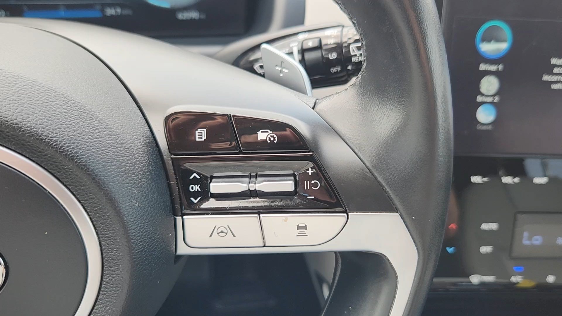 2023 Hyundai Tucson Limited - Photo 13