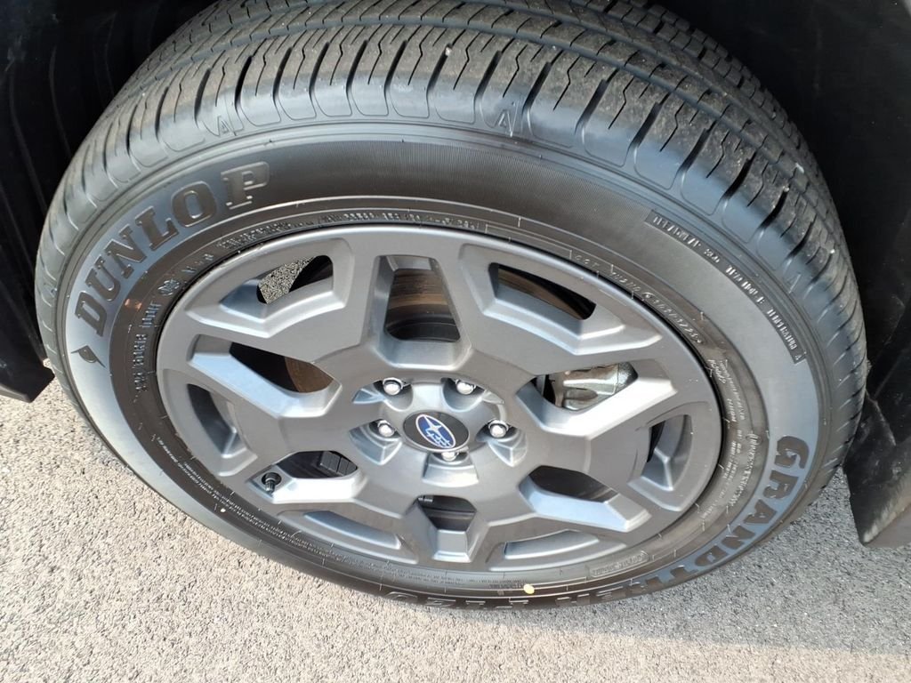 Certified Used 2026 Ice Silver Metallic Subaru Premium image 17