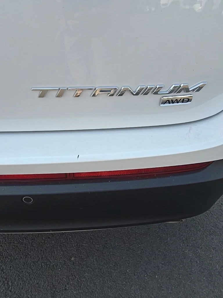 Used 2015 White Ford Titanium image 11