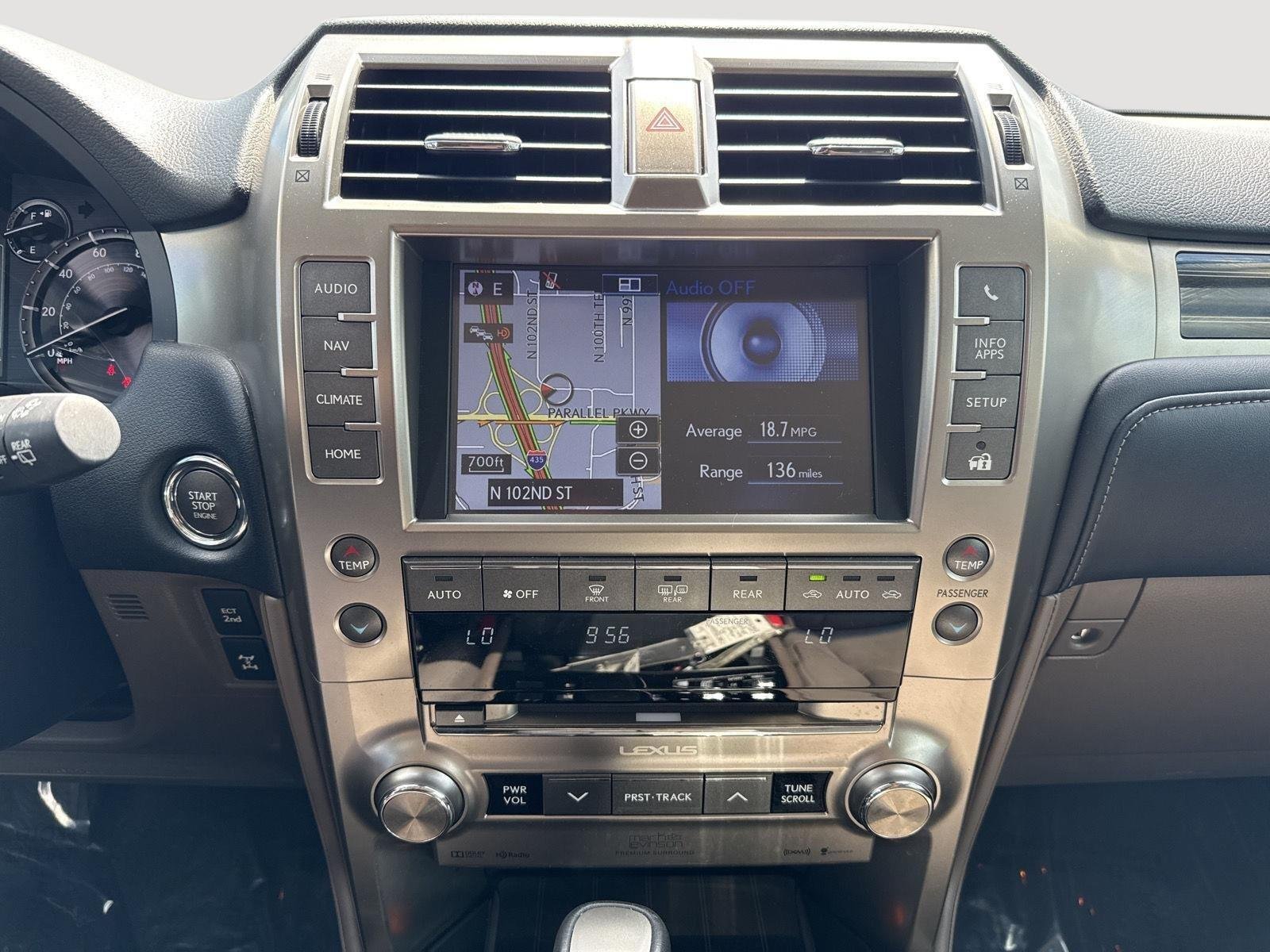 Used 2021 Atomic Silver Lexus GX 460 Premium image 23