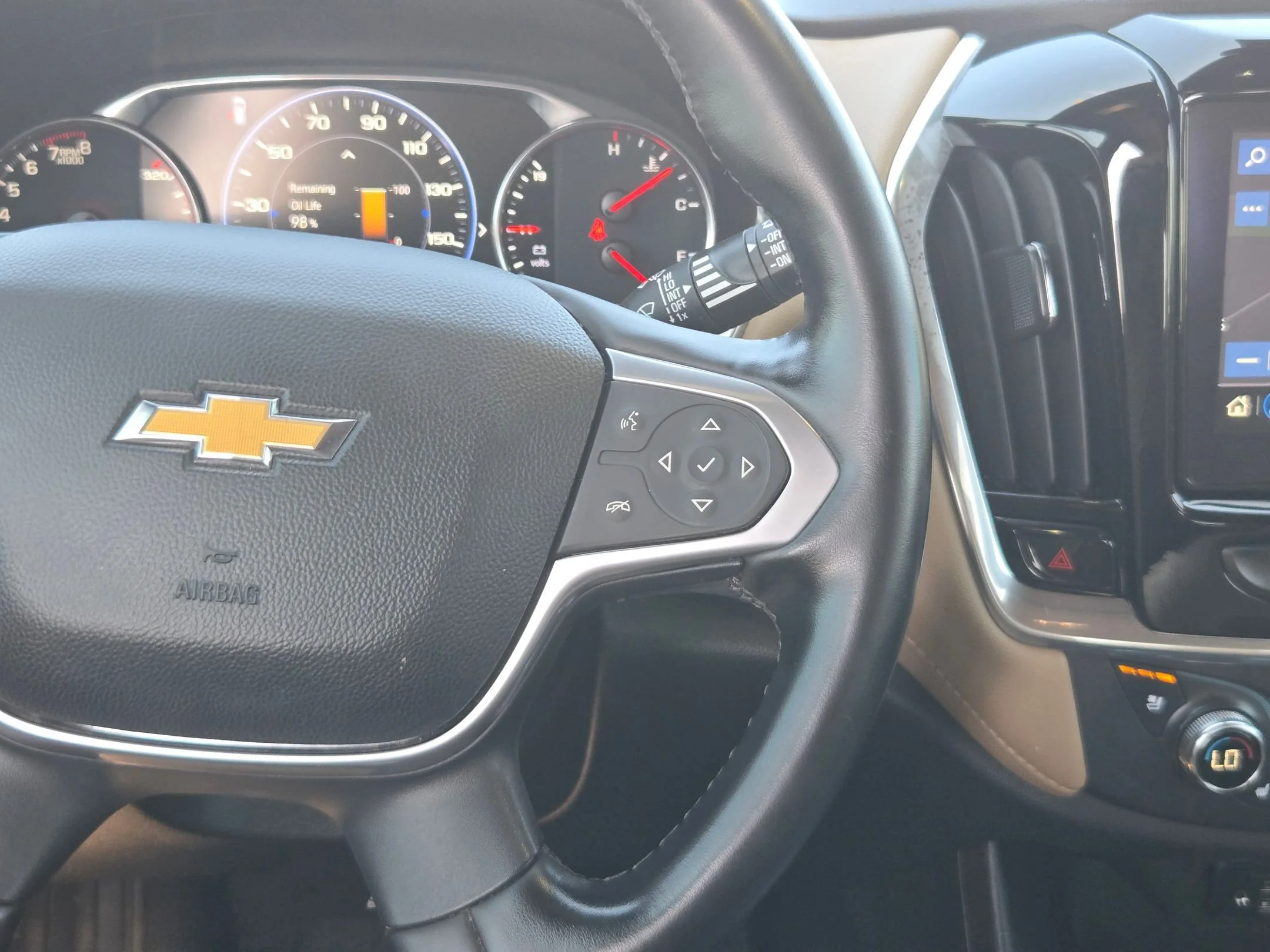 Used 2023 Beige Chevrolet Premier image 21