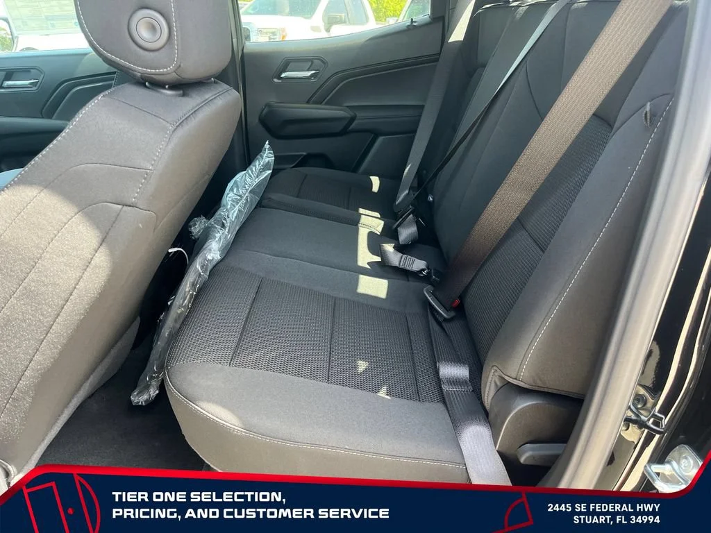 New 2026 Onyx Black GMC Elevation image 11