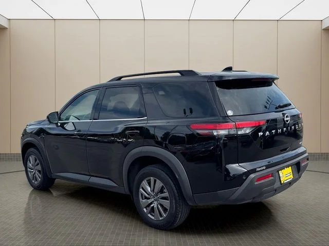 Used 2025 Black Nissan SV image 4
