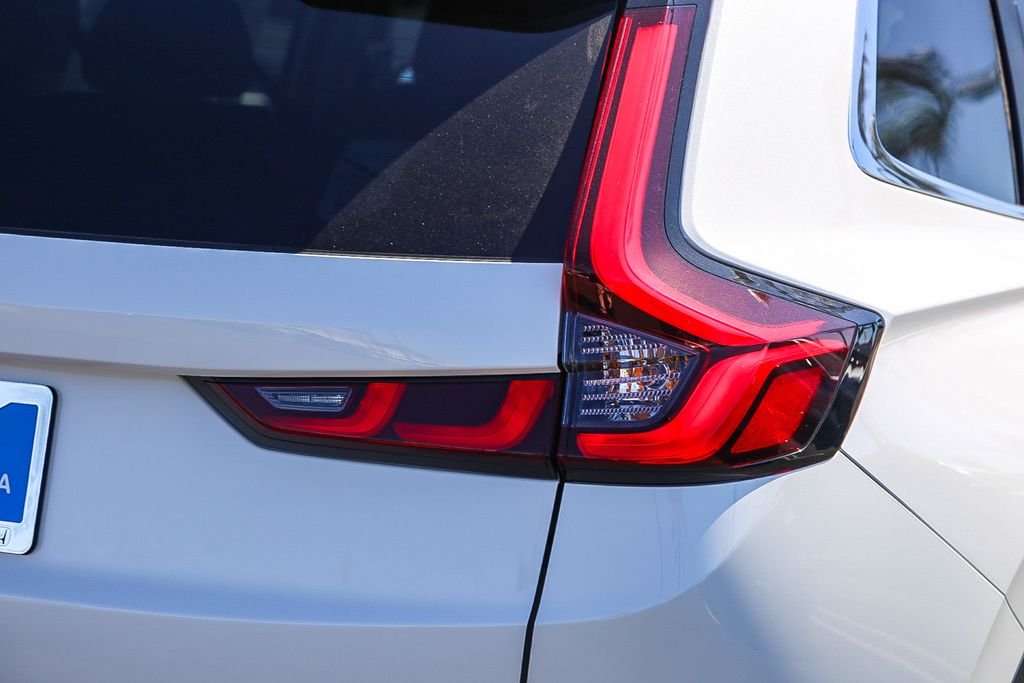 New 2026 Platinum White Pearl Honda EX image 10