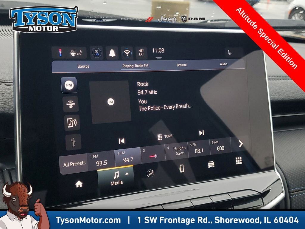 New 2026 Hydro Blue Pearlcoat Jeep Latitude image 25