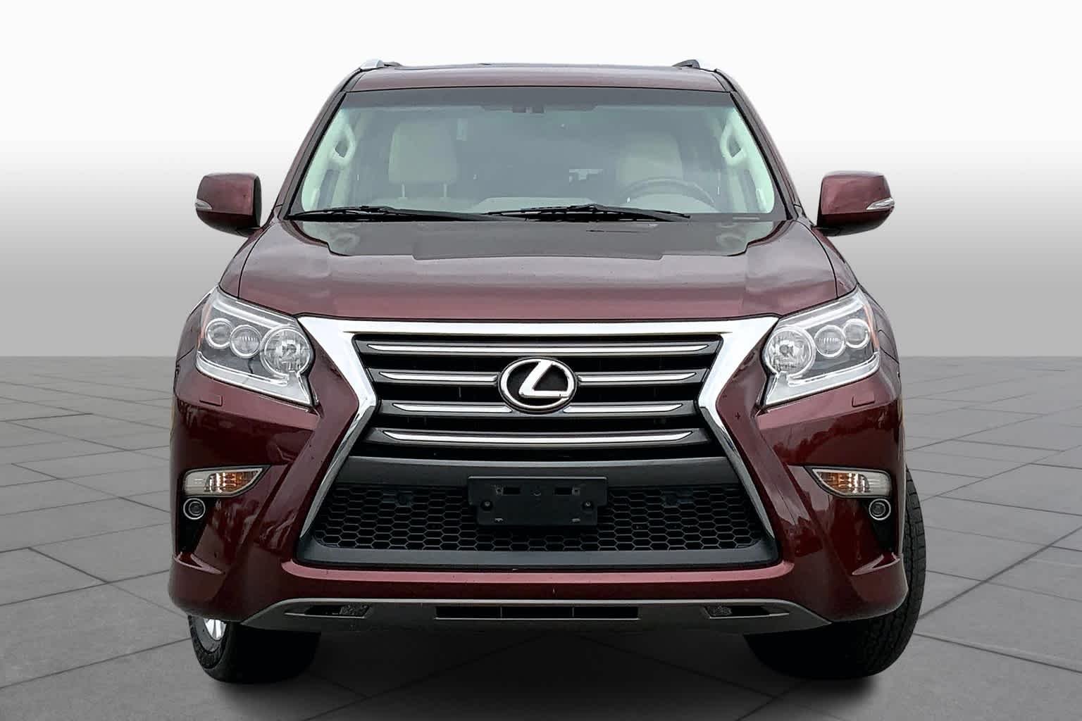Used 2016 Claret Mica Lexus  image 3