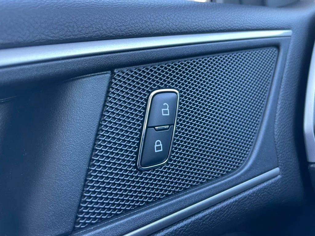 2022 Ford Edge SEL - Photo 23