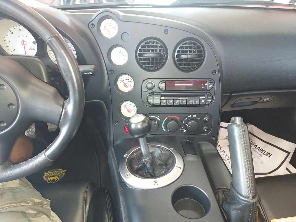 Used 2006 Red Dodge SRT10 image 20