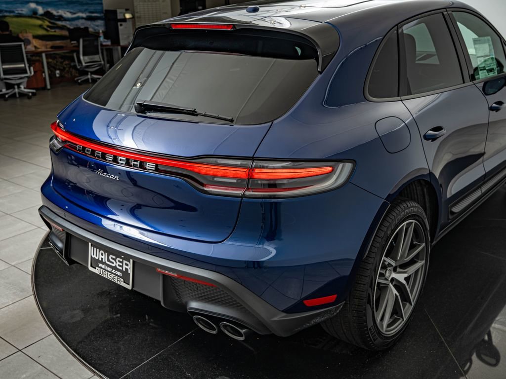 New 2026 Gentian Blue Metallic Porsche  image 17