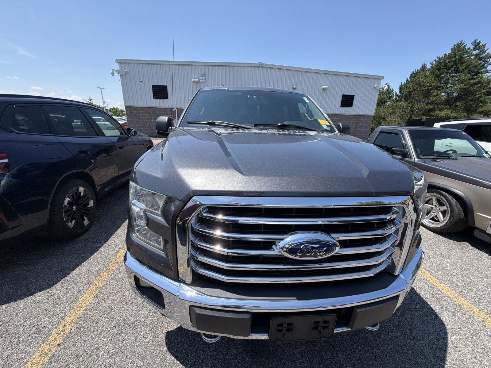 Used 2015 Magnetic Metallic Ford XLT image 21
