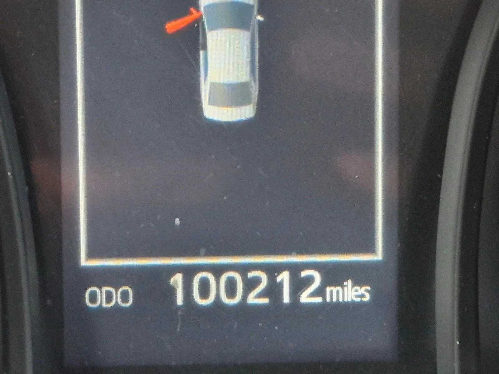 Used 2020 Predawn Gray Mica Toyota LE image 9