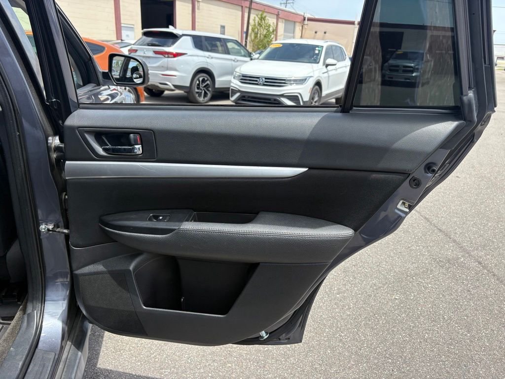 2014 Subaru Outback 2.5i Premium - Photo 15