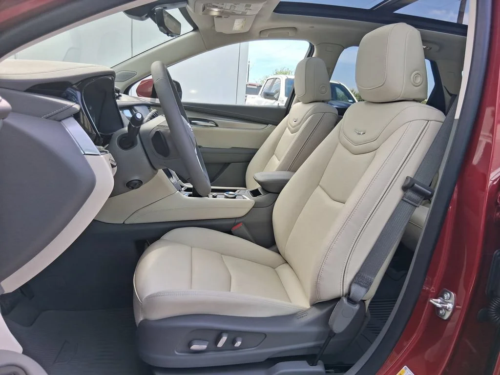 2026 Cadillac XT5 Premium Luxury - Photo 18
