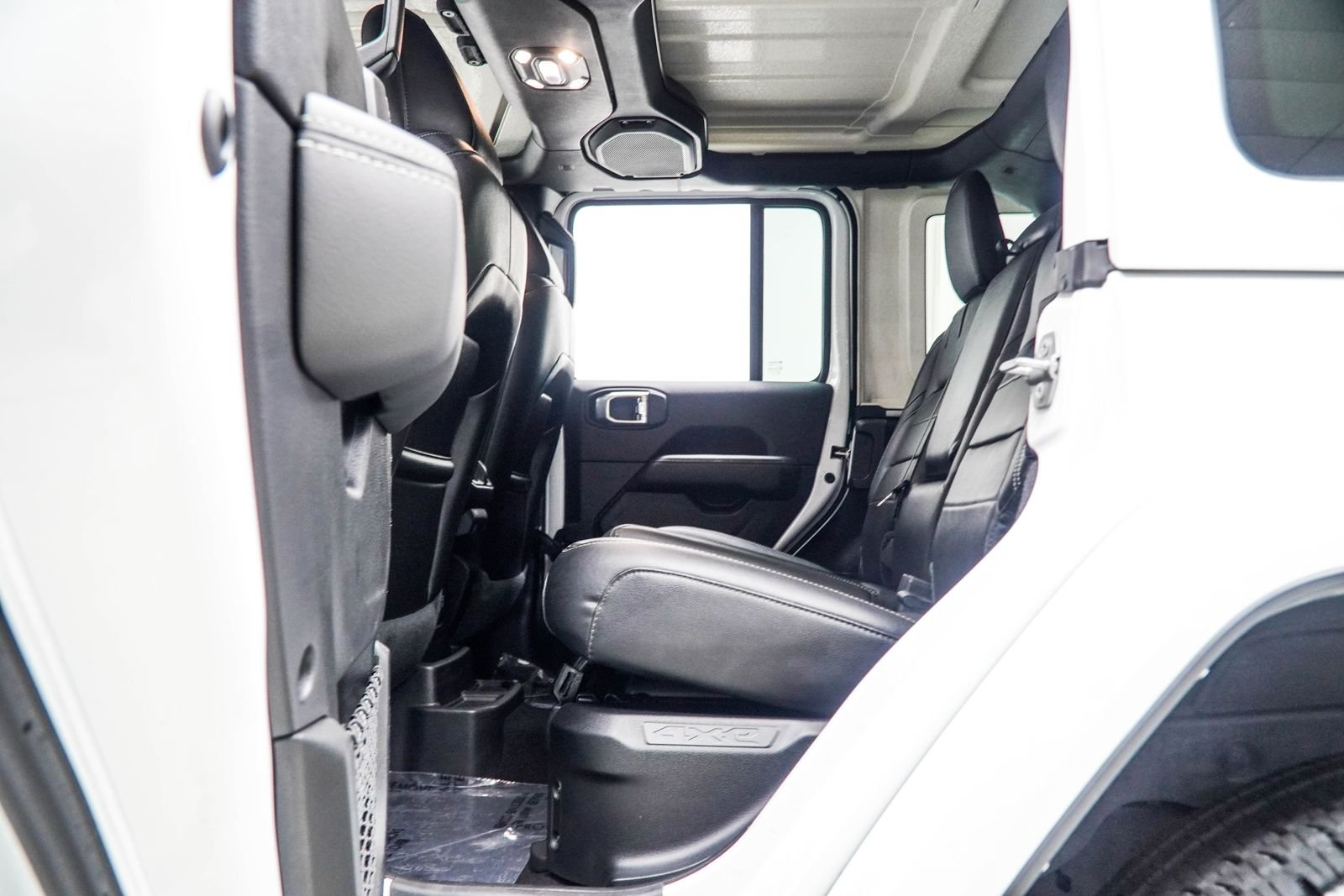 Used 2021 White Jeep Unlimited Sahara 4xe image 40