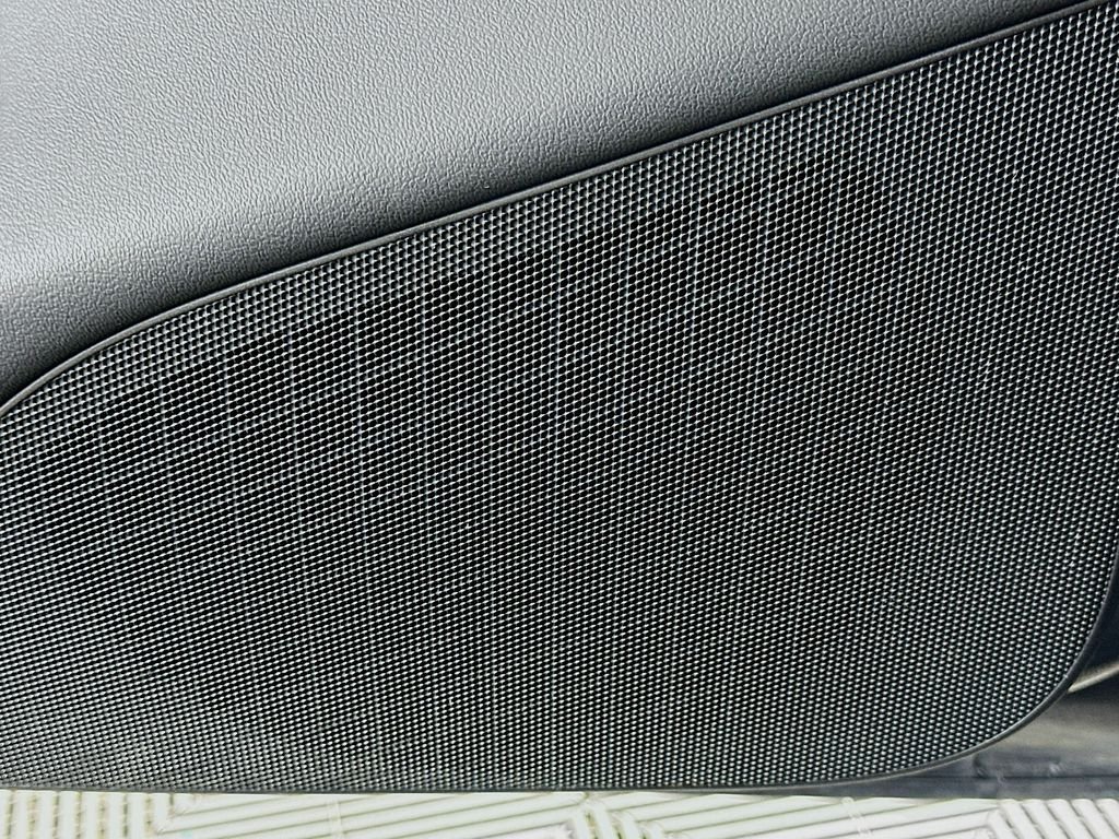 Used 2019 Silver Tesla Long Range image 19