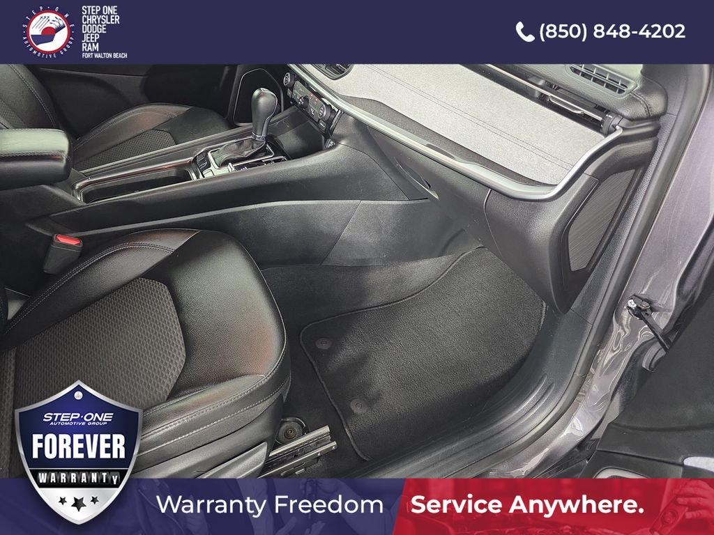 Used 2024 Gray Jeep Latitude image 33