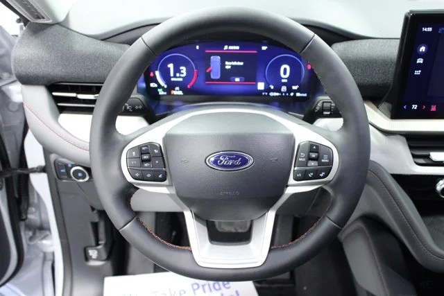 New 2026 Space White Metallic Ford Active image 42