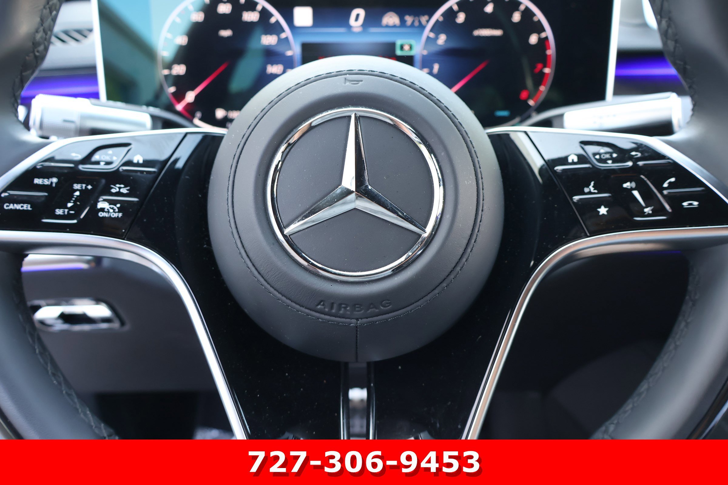 Certified Used 2025 MANUFAKTUR Moonlight Mercedes-Benz S 580 image 24