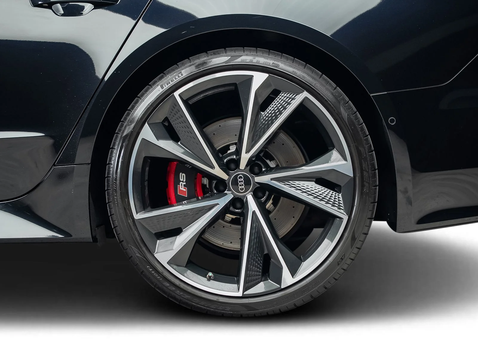 Used 2022 Black Audi 4.0T image 28