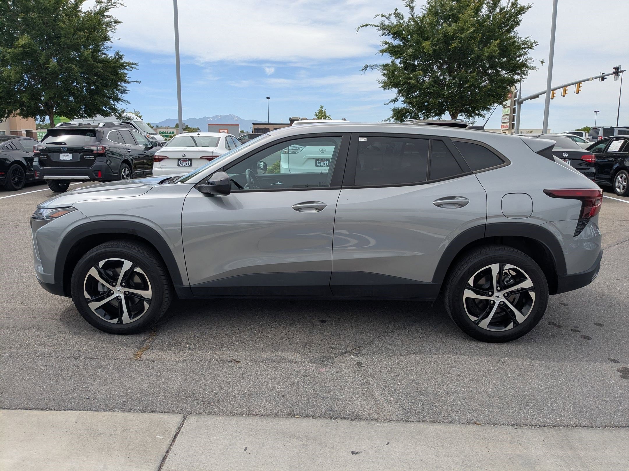 Used 2024 Sterling Gray Metallic Chevrolet 1RS image 7