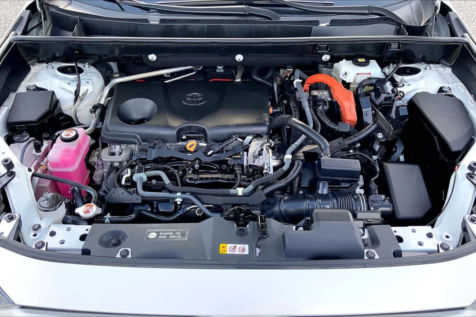 Used 2021 Blizzard Pearl Toyota Hybrid Limited image 31
