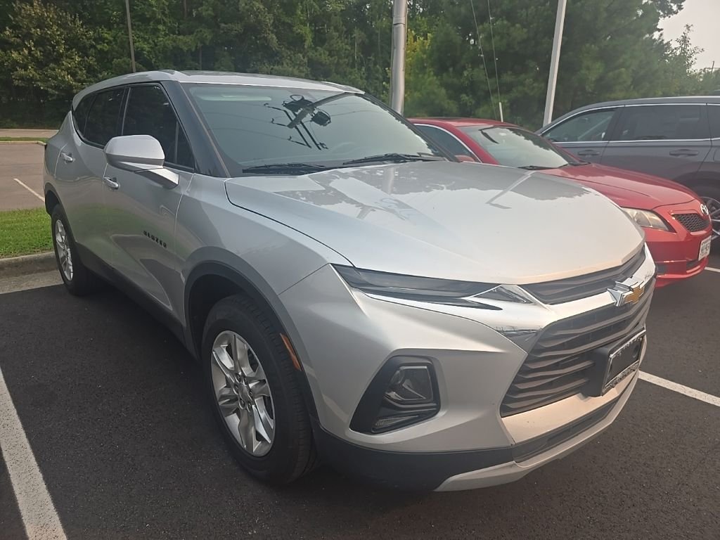 Used 2022 Silver Chevrolet LT image 9