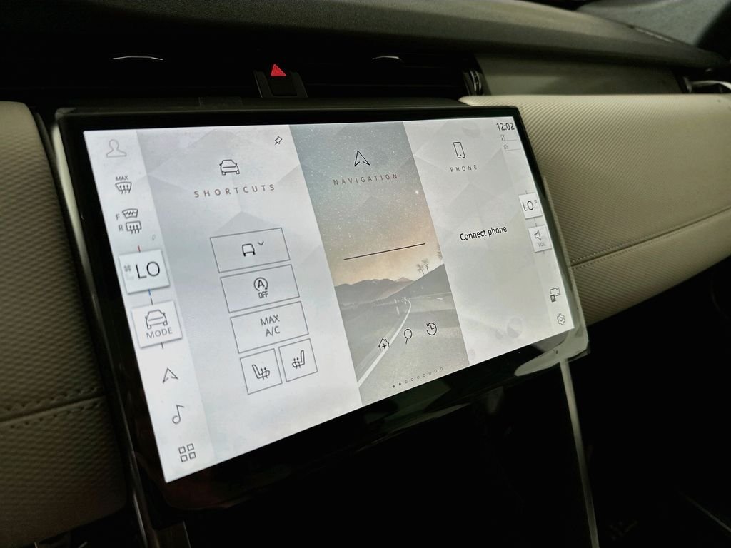 New 2026 Fuji White Land Rover Landmark image 18