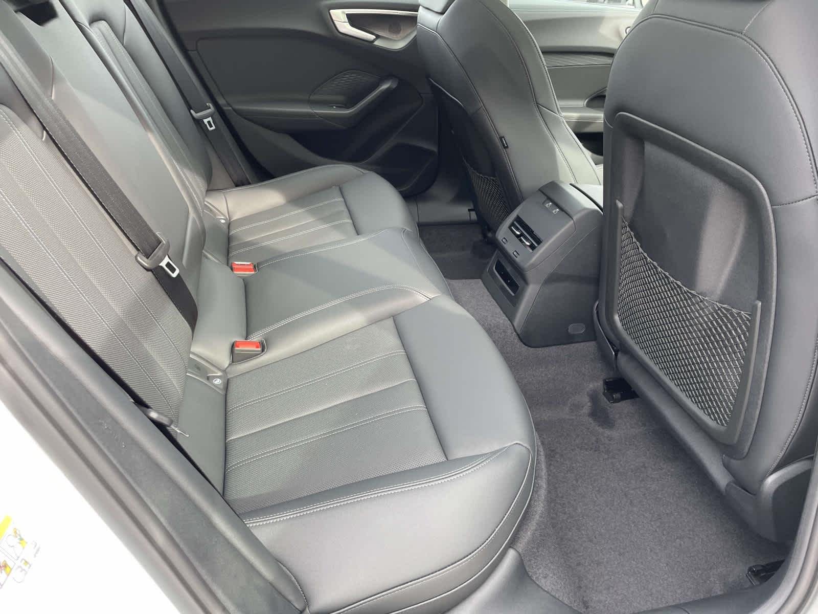 New 2026 2Y2Y/White Audi Premium Plus image 19