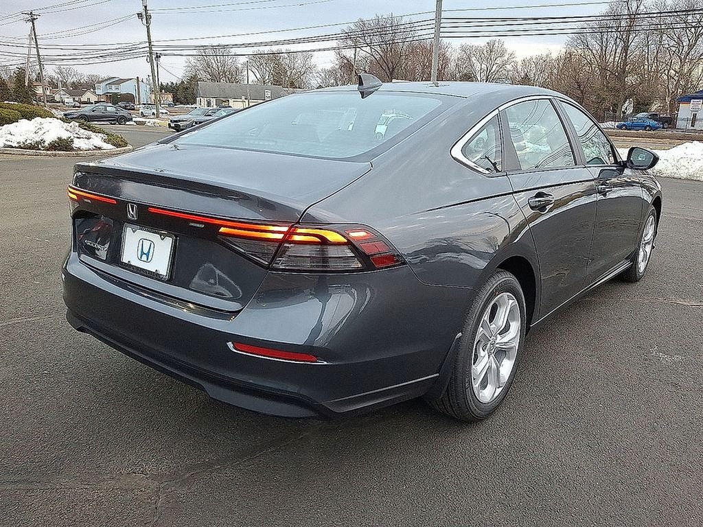 New 2026 Meteorite Gray Metallic Honda LX image 5