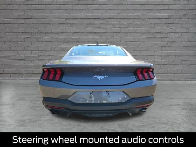 2026 Ford Mustang EcoBoost Fastback - Photo 6