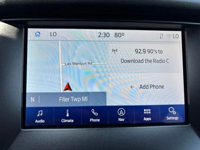 Used 2021 White Ford Lariat image 28