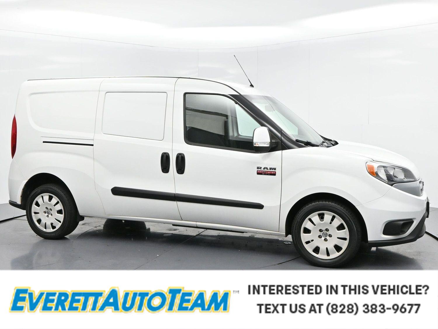Used 2018 Bright White Ram Tradesman SLT image 1
