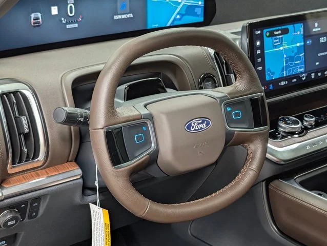New 2027 Agate Black Metallic Ford King Ranch® image 45