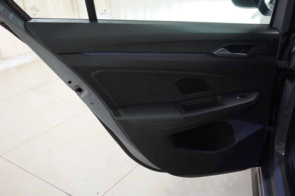 New 2026 Moonstone Gray Volkswagen SE image 31