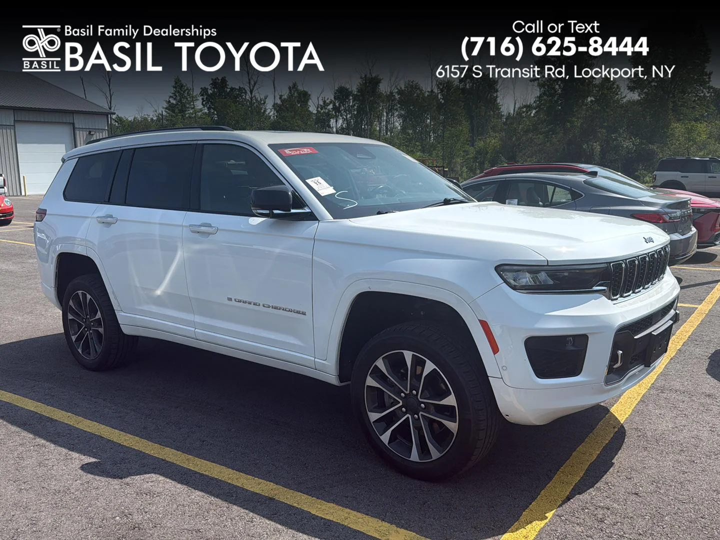 Used 2022 Bright White Clearcoat Jeep Overland image 1