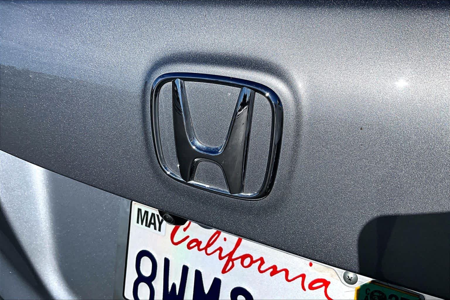 Used 2021 Lunar Silver Metallic Honda Special Edition image 29