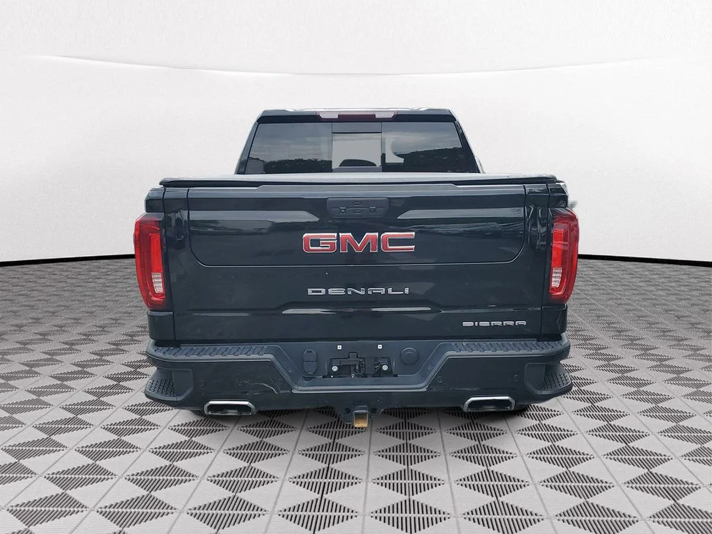 Used 2022 Black GMC Denali image 5