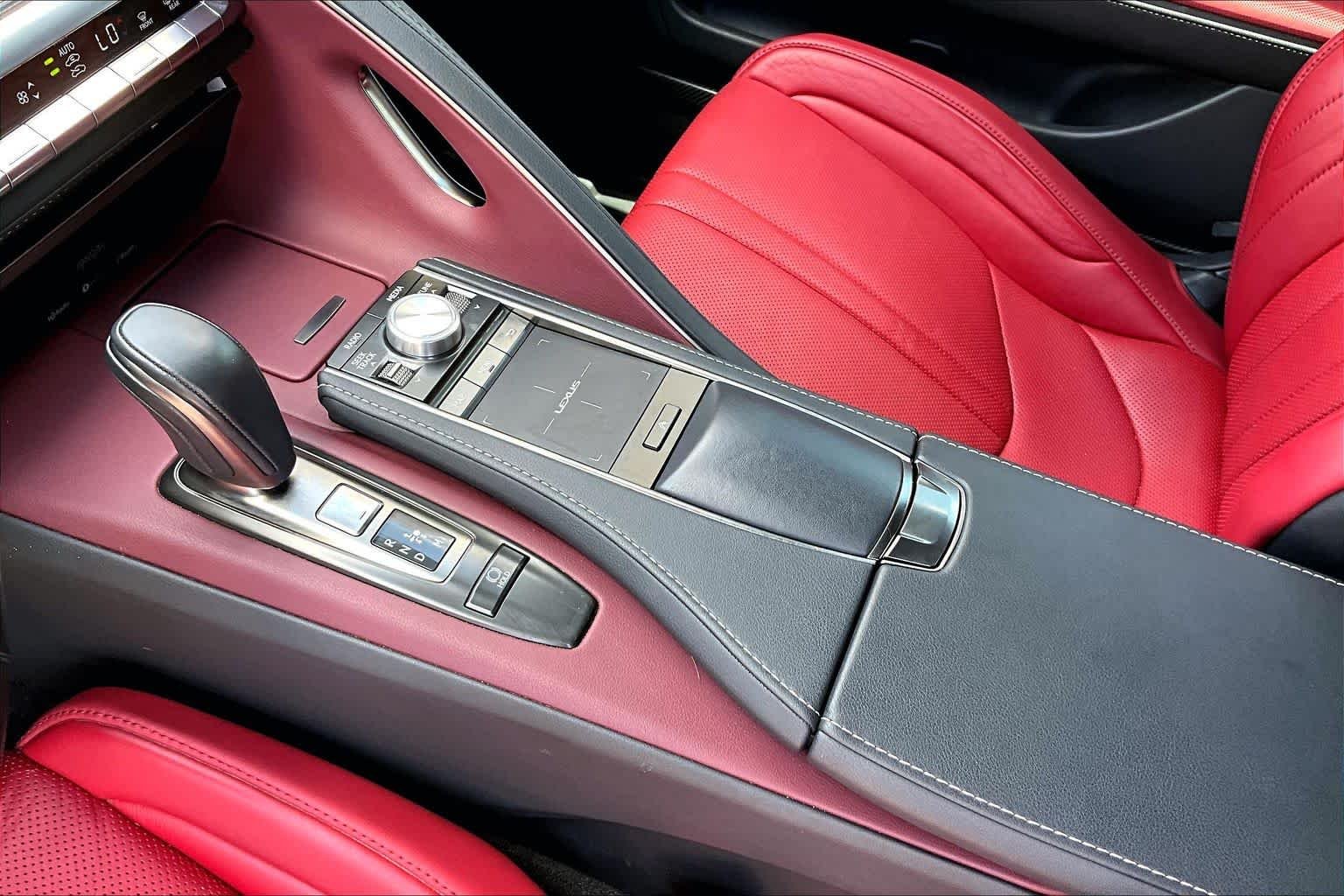Used 2021 Liquid Platinum Lexus  image 17