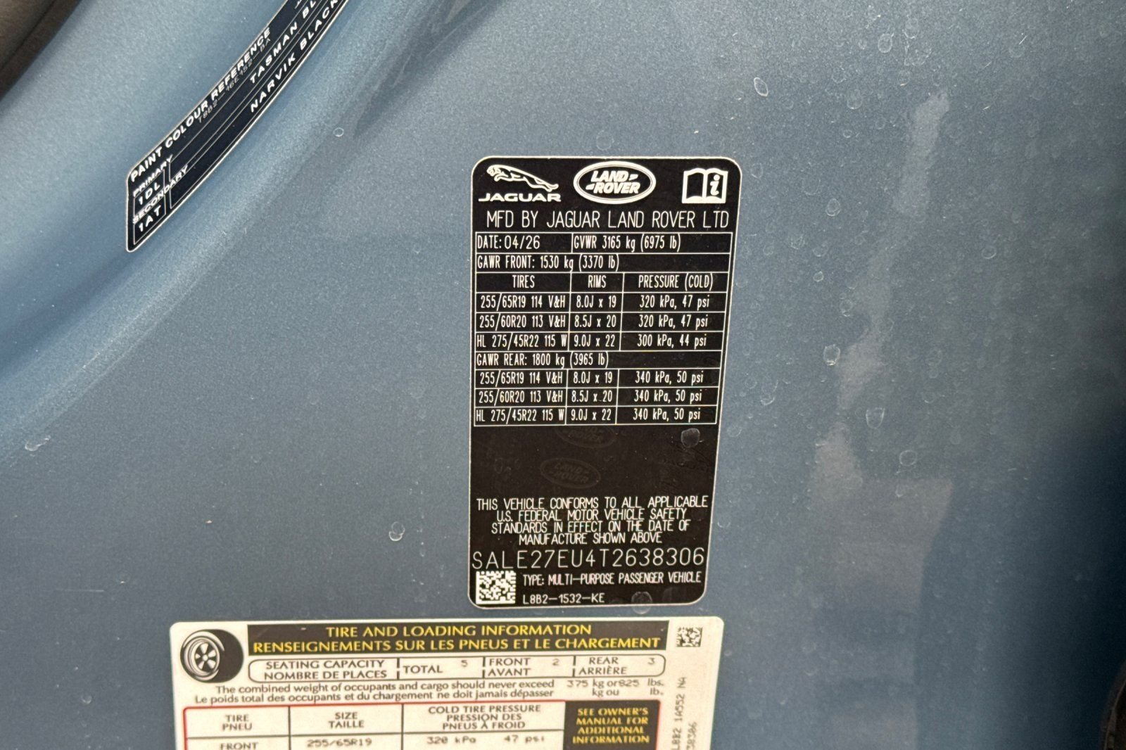 New 2026 Tasman Blue LAND ROVER X-Dynamic SE image 35