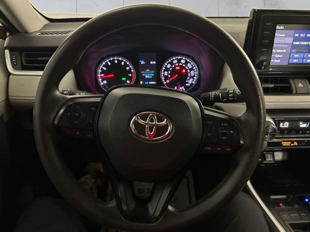 Used 2021 Red Toyota XLE image 9