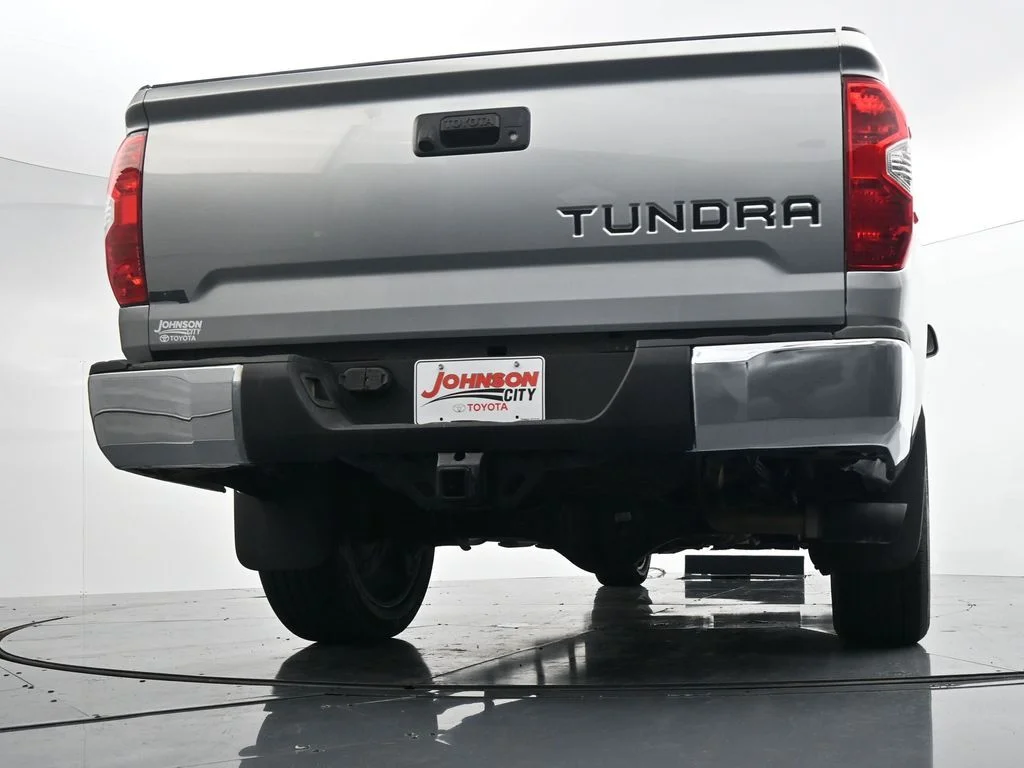 Used 2021 Silver Toyota SR5 image 32
