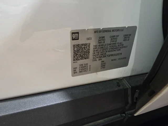 Used 2023 White Chevrolet Premier image 38