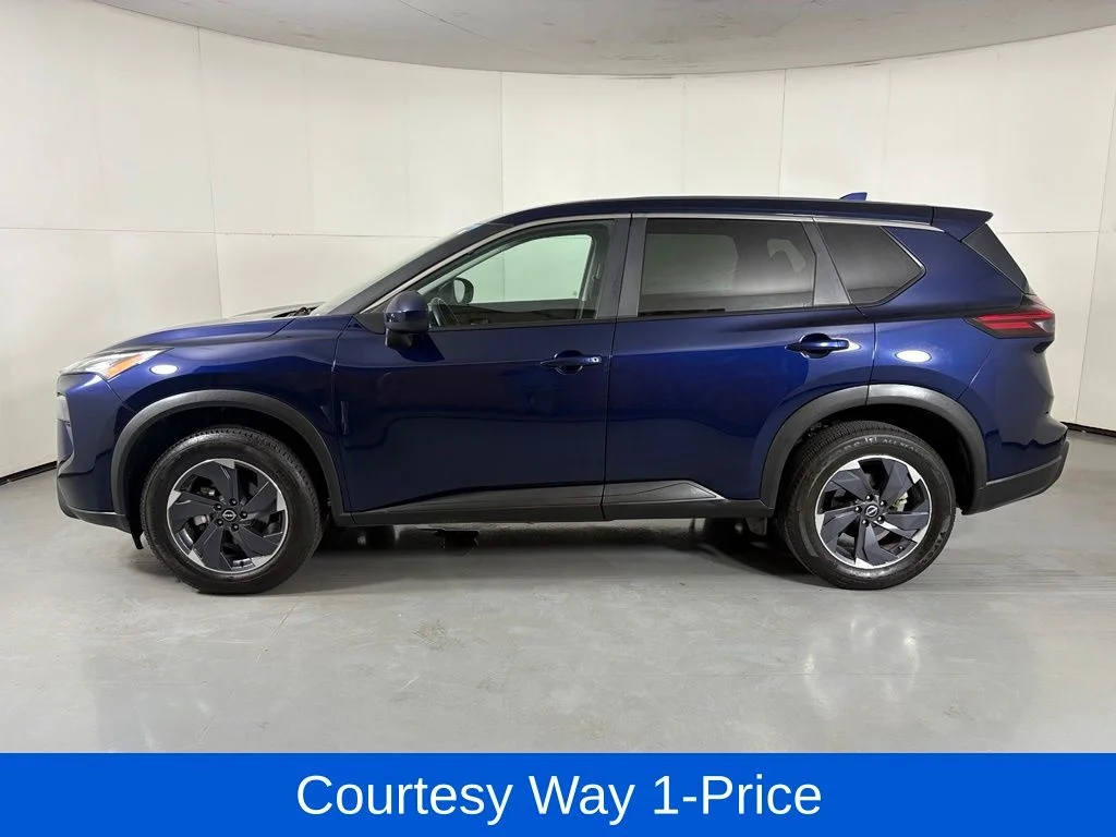 Used 2024 Blue Nissan SV image 6