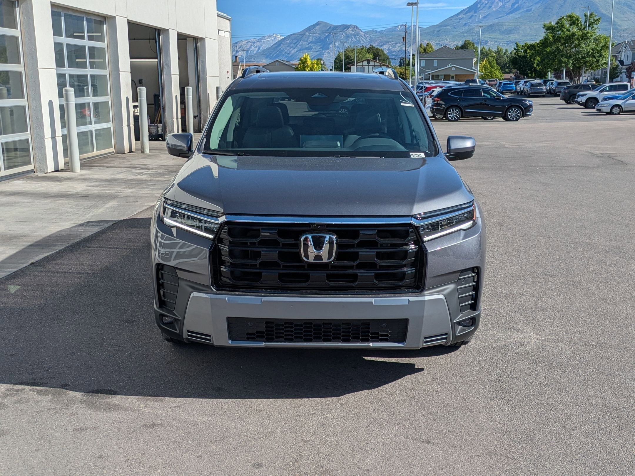 New 2026 Modern Steel Metallic Honda Touring image 9