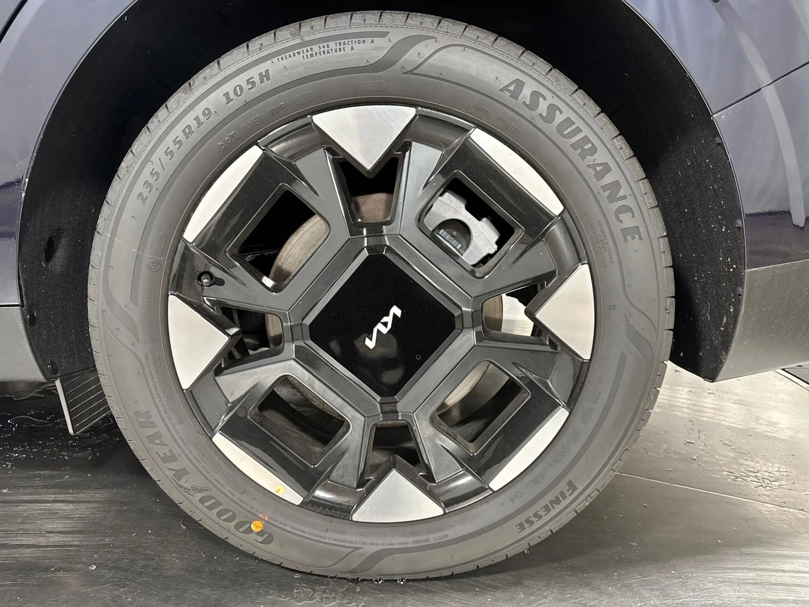 New 2026 Blue Kia EX image 12