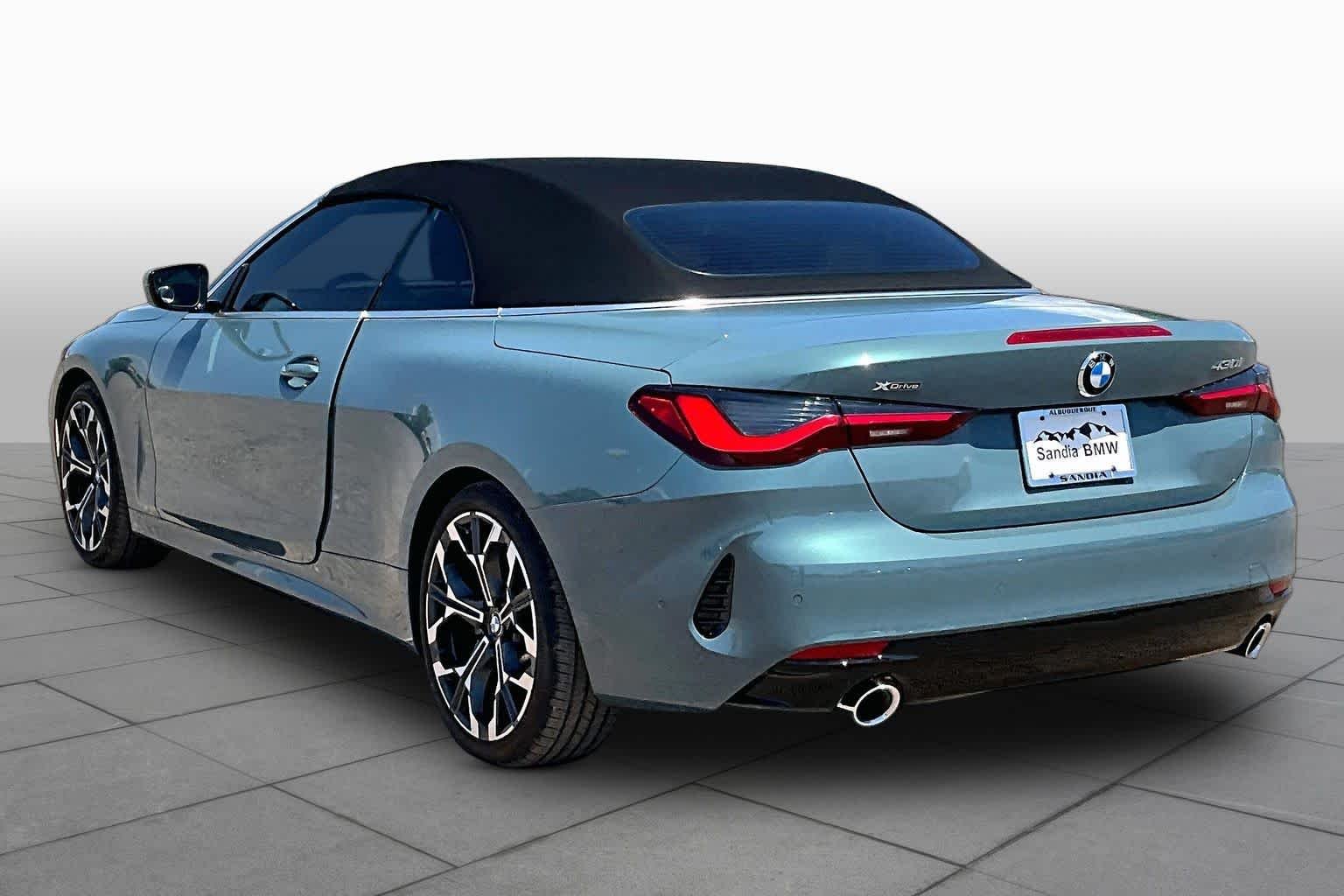 Used 2025 Cape York Green Metallic BMW 430i xDrive image 9