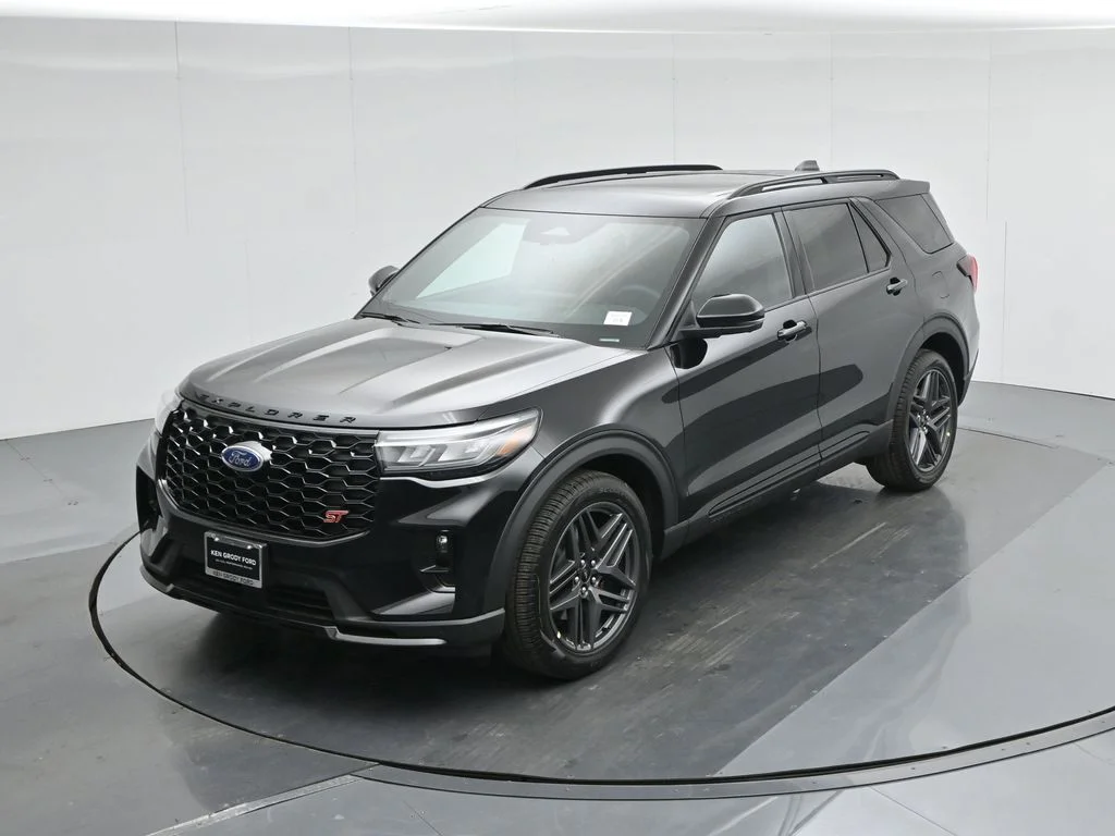 New 2026 Agate Black Metallic Ford ST image 20